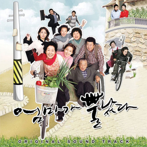 宁荣荣穿jK跳钢管舞
