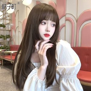 宁荣荣穿jK跳钢管舞
